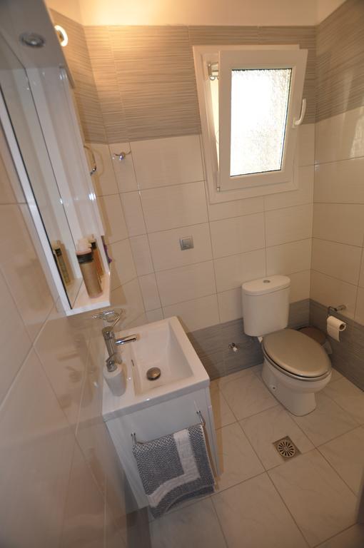 Appartement Ammos à Roda  Extérieur photo