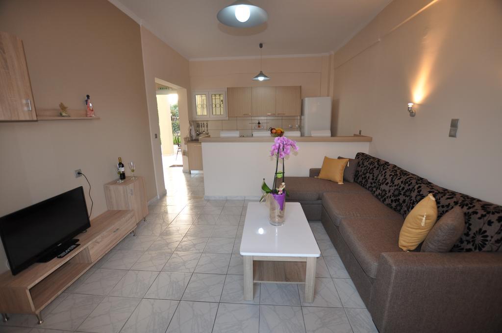 Appartement Ammos à Roda  Extérieur photo
