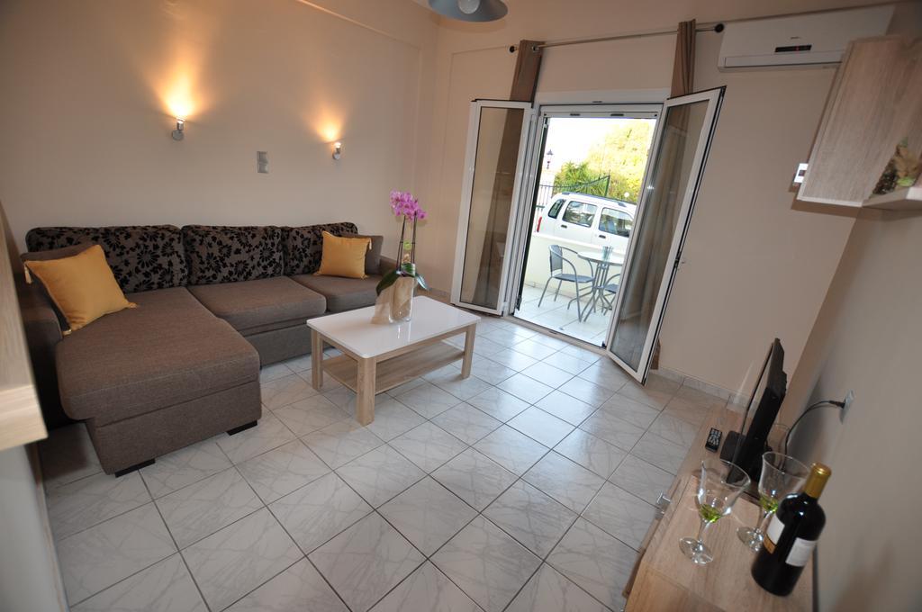 Appartement Ammos à Roda  Extérieur photo