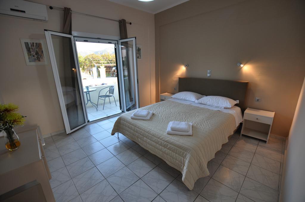 Appartement Ammos à Roda  Extérieur photo