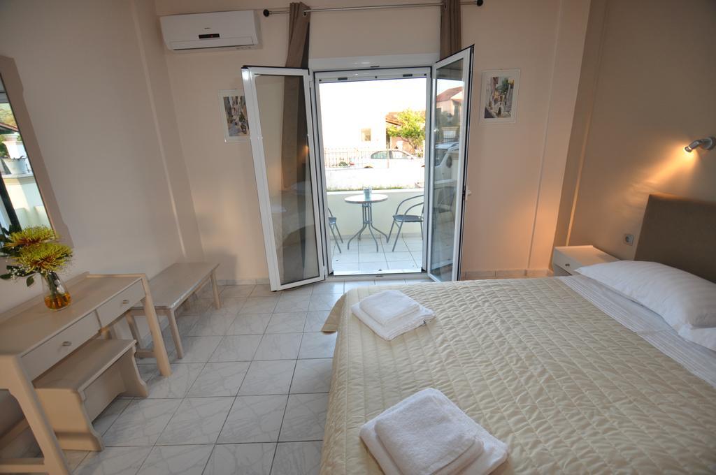 Appartement Ammos à Roda  Extérieur photo